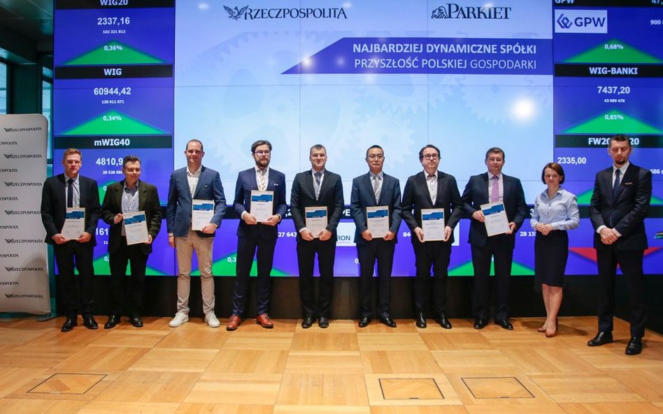 Laureaci nagrody „Najbardziej dynamiczna spółka – przyszłość polskiej gospodarki”. Dyplomy najlepszy