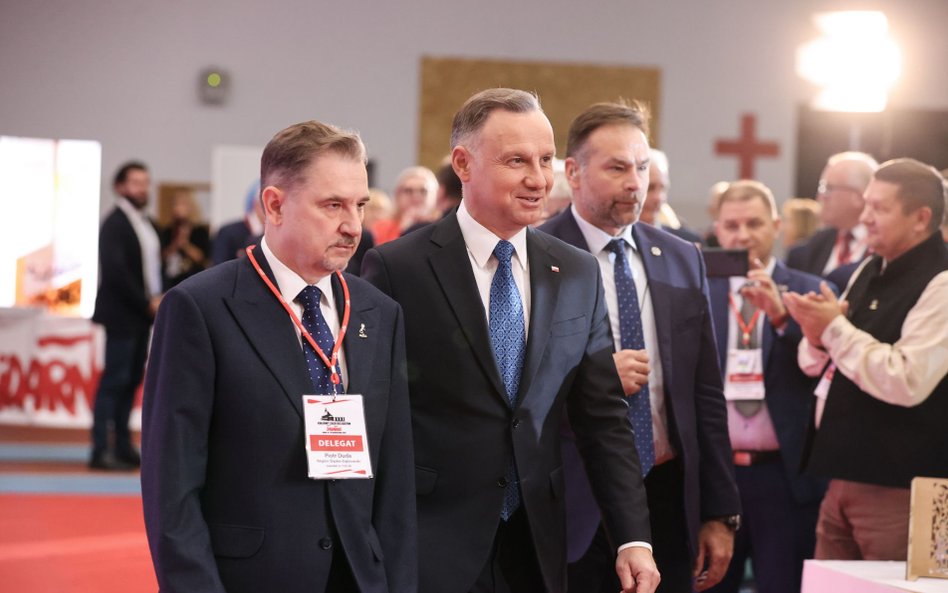 Piotr Duda i Andrzej Duda na 31. Krajowym Zjeździe Delegatów NSZZ "Solidarność" w Centralnym Ośrodku