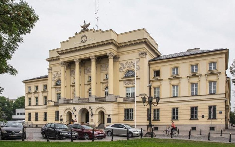 W Komendzie Stołecznej Policji kilkakrotnie w ciągu ostatniego roku pojawiły się „fałszywki”