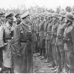 Reichsführer SS Heinrich Himmler wizytuje 14. Dywizję Grenadierów Waffen SS-Galizien, maj 1943 r.