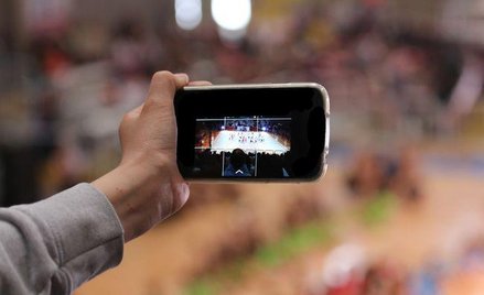 Periscope - transmisje przez telefon nie zawsze są legalne