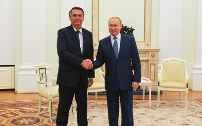 Mający covidową obsesję Putin podał rękę Bolsonaro, choć ten twierdzi, że się nie szczepił