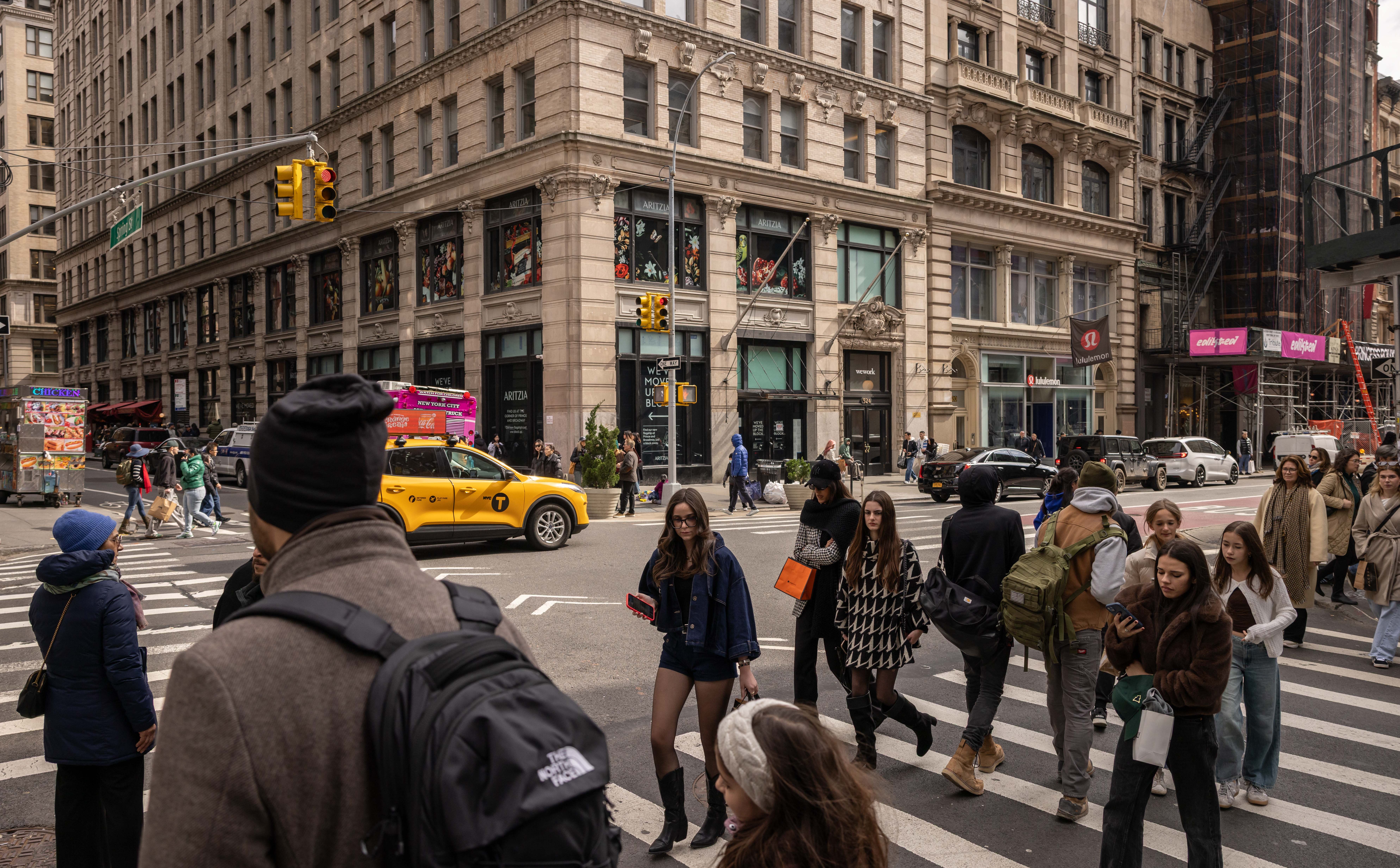 Pośpieszne zakupy w USA w marcu. Powstał rekordowy deficyt bilansu handlowego