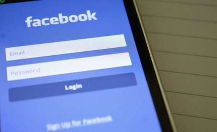 Facebook blokuje konta powiązane z rosyjskim Sputnikiem