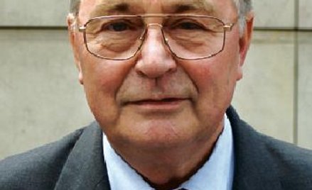 Zbigniew Messner, prezes Zarządu Głównego Stowarzyszenia Księgowych w Polsce; w latach 1985 – 88 był