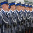 Policjantów brakuje szczególnie w pionach kryminalnych, dochodzeniowych, do rozpracowywania gangów (