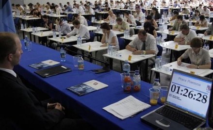 W służbie cywilnej ma być mniej polityki