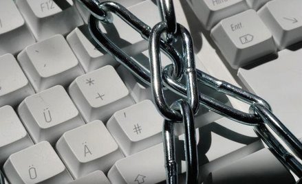 Wolność internetu czy cenzurowanie? - Adam Pacuski o dyrektywie o prawie autorskim