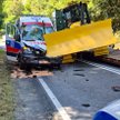 Miejsce wypadku na drodze krajowej nr 75 w Czchowie. W wyniku zderzenia lawety z karetką pogotowia t