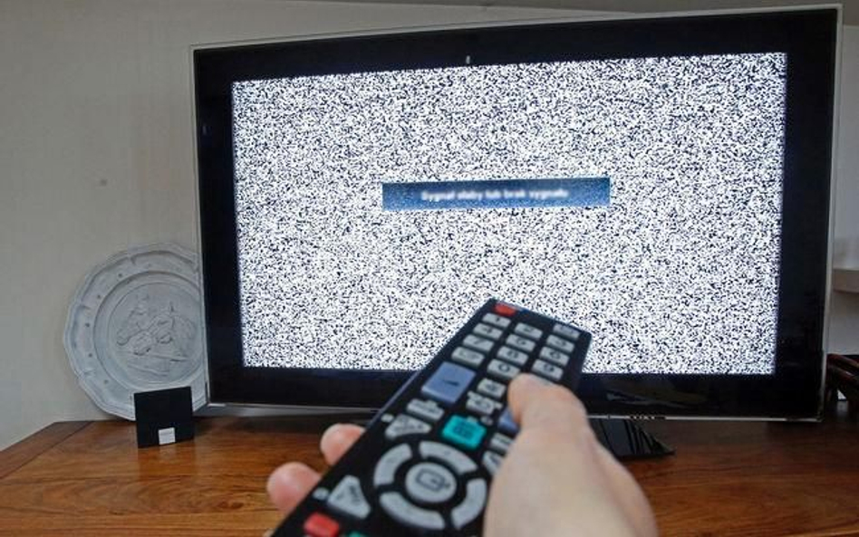Co trzeci widz rozważa rezygnację z płatnej telewizji
