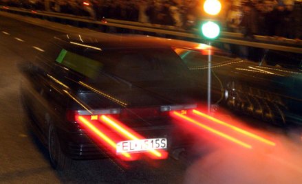 Stan wyższej konieczności tłumaczy brawurę na drodze