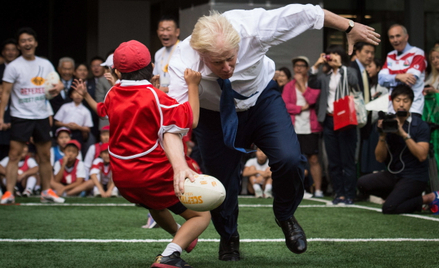 Były premier Wielkiej Brytanii Boris Johnson przekonuje, że „prawdą jest, że rugby wiąże się z niewi