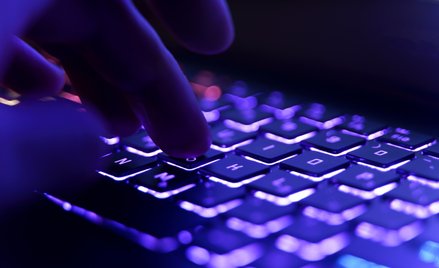 11 bit studios - bolesny powrót do kanału bocznego