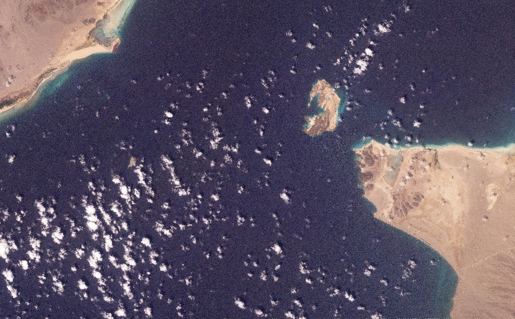 Iran is responding to Donald Trump's threats. The closure of another strait is getting closer and closer