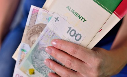 Alimenty z Funduszu: rząd chce zmienić zasady wypłat. Chodzi o kryterium dochodowe