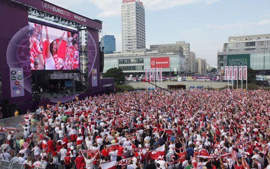 UOKiK skontroluje sprzedaży praw do transmisji wrześniowych meczów reprezentacji Polski