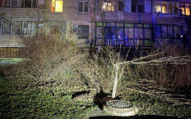 Szczątki zestrzelonego drona miały spaść w Kijowie w rejonie budynku mieszkalnego