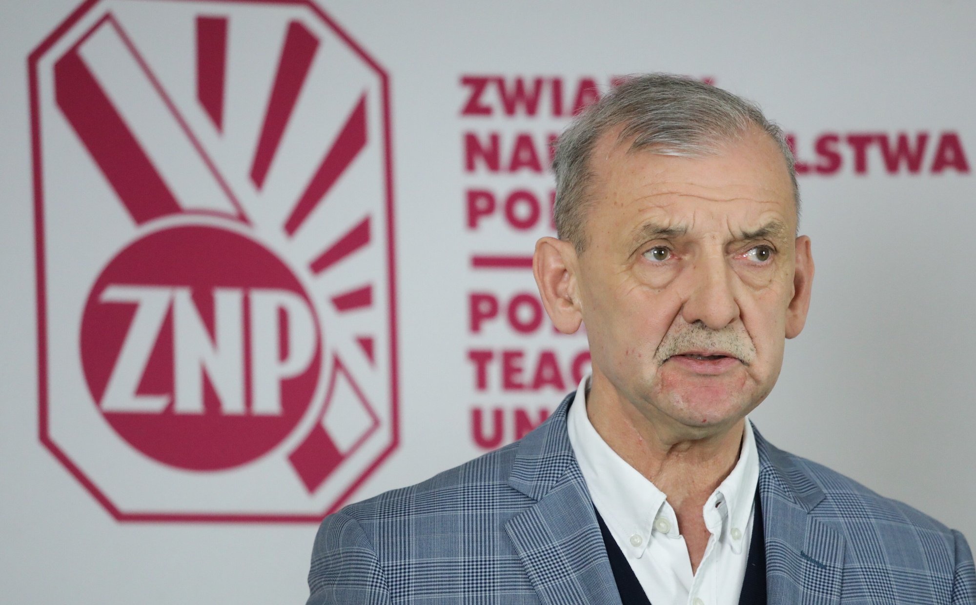 Sławomir Broniarz, prezes ZNP: Jesteśmy niezadowoleni z wolnego tempa prac MEN