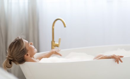 Badanie pokazało, że ludzie podświadomie mają tendencję do zastępowania ciepłem fizycznym brakująceg