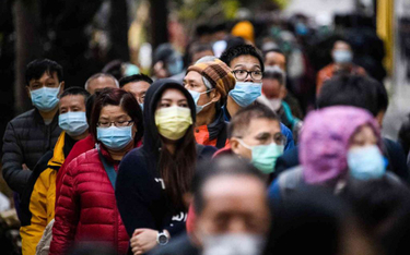 Wirus w Chinach: Rośnie liczba ofiar. Chorych blisko 30 tys.