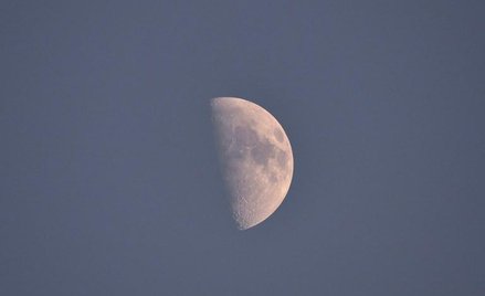 Niebezpieczny Księżyc