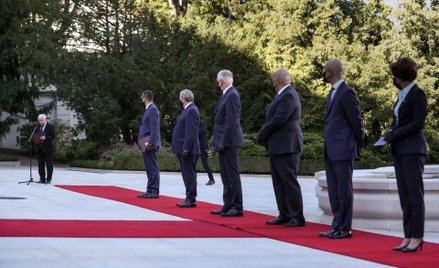 Dlaczego doszło do wirusowego chaosu z zaprzysiężeniem?