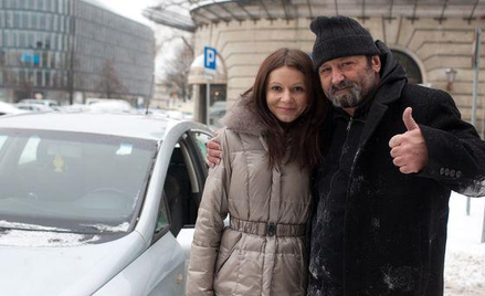 Życzliwość można okazać na wiele sposobów - Pani Kasia pomogła Panu Krzysztofowi uruchomić samochód,