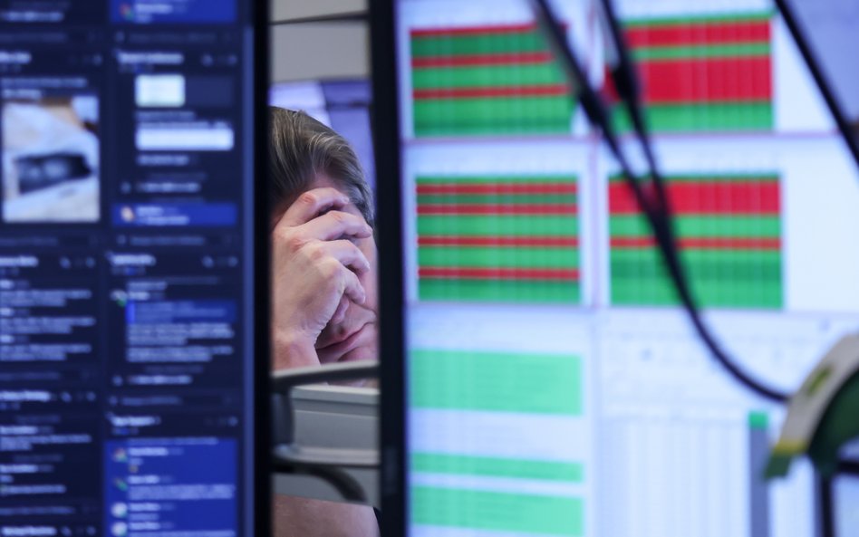 Trudny tydzień na światowych rynkach akcji. Ciąży droga ropa