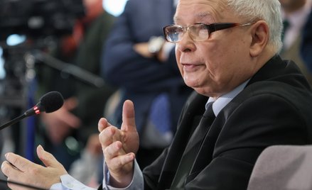 Wezwany na świadka prezes PiS Jarosław Kaczyński podczas posiedzenia komisji śledczej ds. Pegasusa w