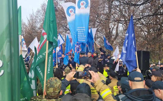 Protest mundurowych w Warszawie