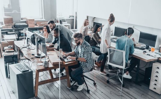 "biuro na godziny biuro coworkingowe wirtualne biuro"