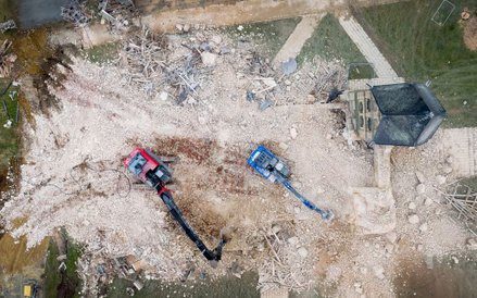 Widok z lotu ptaka miejsca rozbiórki neoromańskiej katedry św. Lamberta w Immerath