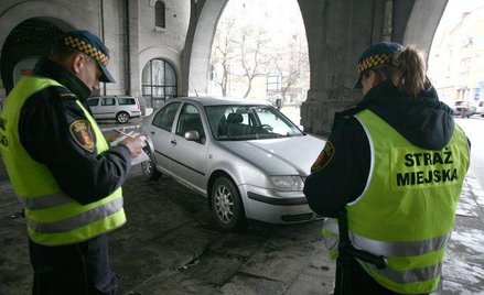 Strażnicy przypilnują małoletnich chuliganów