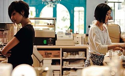 Podczas festiwalu zobaczymy  30 filmów. Na zdjęciach obrazy proponowane przez nas w pięciu sekcjach