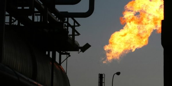 Rosja wstrzymuje eksport ropy. Drony uderzyły w bałtyckie terminale