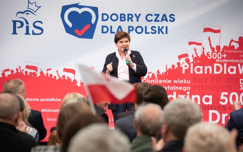 Beata Szydło wraca i mobilizuje zwolenników PiS