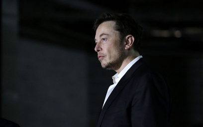 Bardzo zapracowany Elon Musk: satelity, tunel i pomoc Saudyjczyków