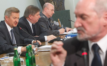 Komisja Millera przedstawia raport ws. katastrofy smoleńskiej w sierpniu 2011 roku