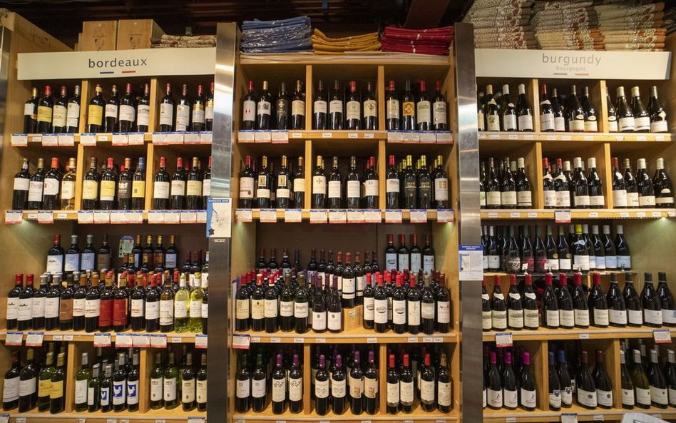 Alkohole z Francji mile widziane mimo cła w Stanach