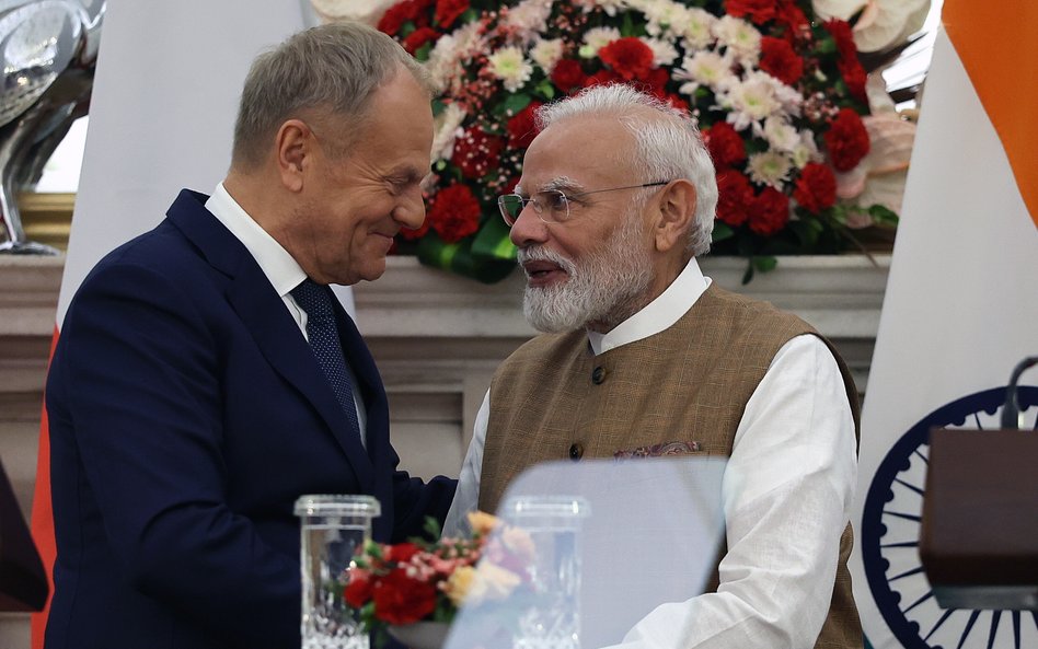 Premier Donald Tusk podczas spotkania z szefem indyjskiego rządu Narendrą Modim.