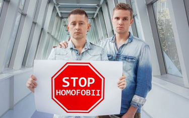 TVP kończy współpracę z dziennikarzem. Bo jest gejem?