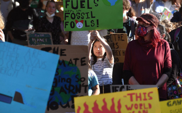 Australia: Rząd finansuje przemysł gazowy. Uczniowie protestują