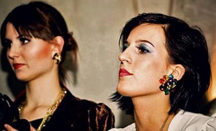 Pierwsza, styczniowa edycja imprezy nawiązywała do „Dynastii“. Kolejna – planowana na maj – również 