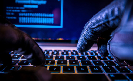 Jak działają rosyjskie "trolle"? Analiza milionów wpisów