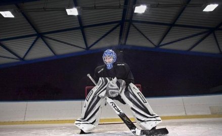 "Przeciętniacy dobrze zarabiają w polskim hokeju"