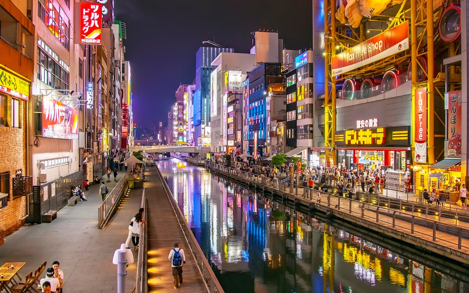 Dzielnica Osaki Dotonbori wieczorem. W Osace, choć w innym miejscu na sztucznej wyspie, odbędzie się