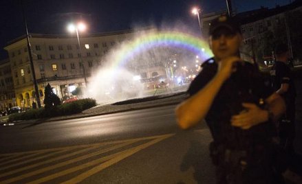 Szkoły, które chcą wziąć udział w Tęczowym Piątku, nie muszą tego zgłaszać do KPH