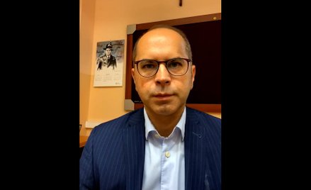 Szczerba: Rząd nie będzie nas pouczał czym jest człowieczeństwo