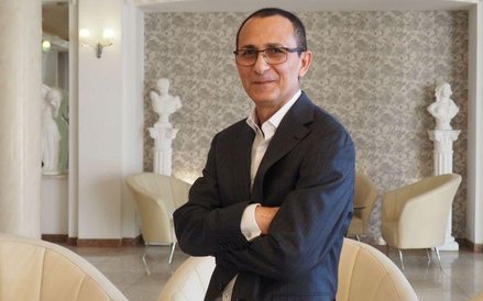 Mimo zmiany właściciela na czele firmy stoi nadal Semir Hamouda