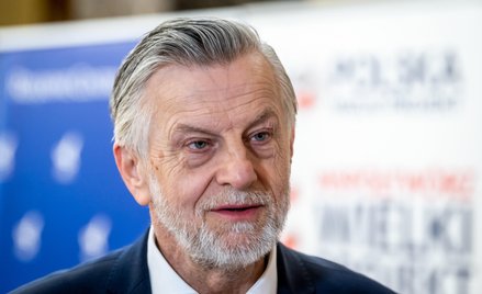 Prof. Zybertowicz przeciw waloryzacji 500+ dla wszystkich. „Rodzinom żyjącym w dostatku nie przyznaw